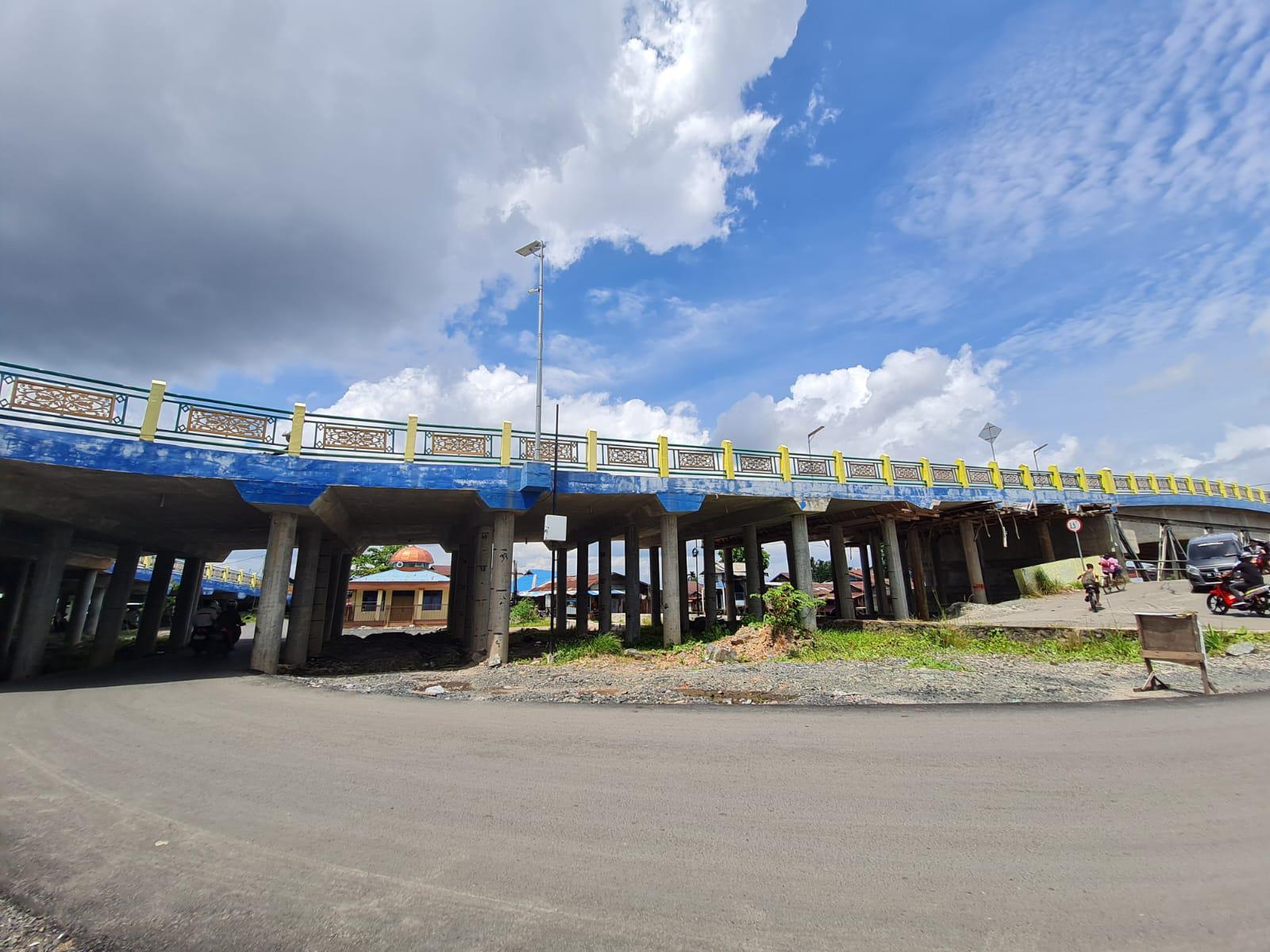 KEPALA DINAS PUPR KOTA BANJARMAISN  TINJAU PEMBANGUNAN JEMBATAN HKSN  ( SELASA, 01 2021 )